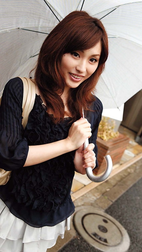 人妻剛毛AVレビュー「え、お手入れ…したこと無いです（真っ赤）」毛深い女の濃厚エロス